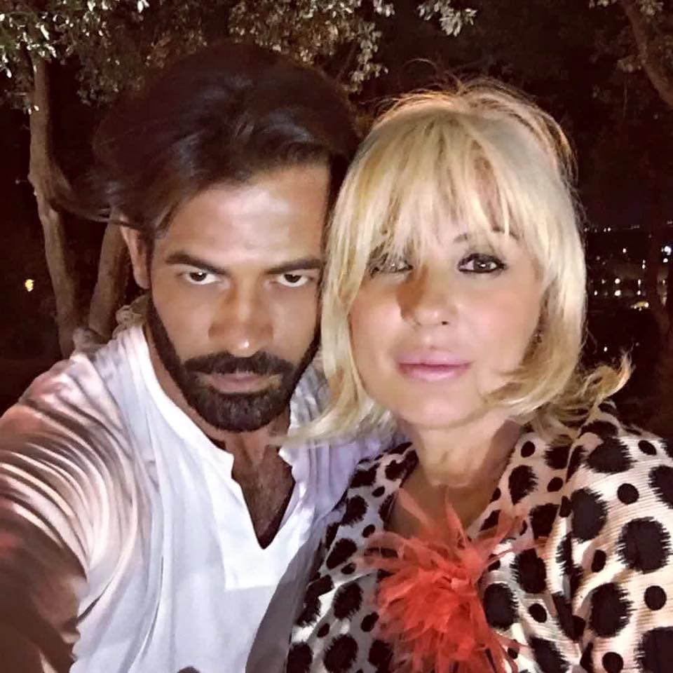 Uomini e Donne news: Alessandro Cecchi Paone difende i compensi di Tina Cipollari e Gianni Sperti