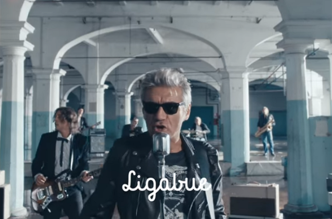 Ligabue annuncia una pausa dalla musica: nessun nuovo disco e nessun concerto per i prossimi mesi