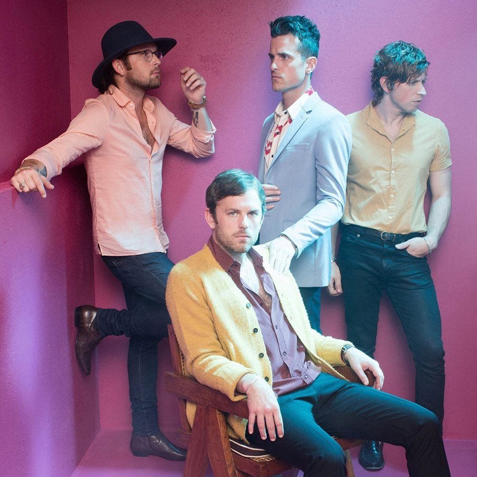 Kings of Leon, Waste a moment: testo, traduzione e video