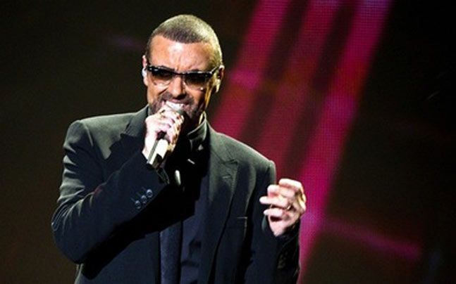 George Michael si è suicidato? Il giallo corre su Twitter