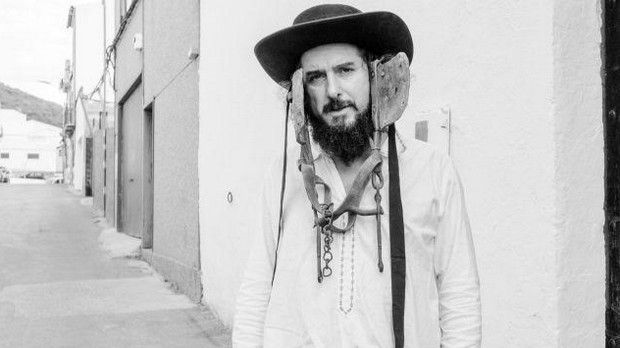 Scorza di mulo, Vinicio Capossela: testo e video ufficiale