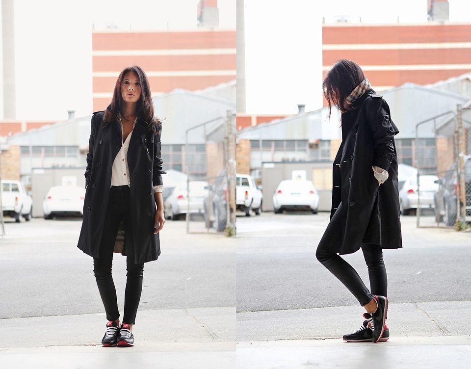 Si possono portare le sneakers in ufficio?
