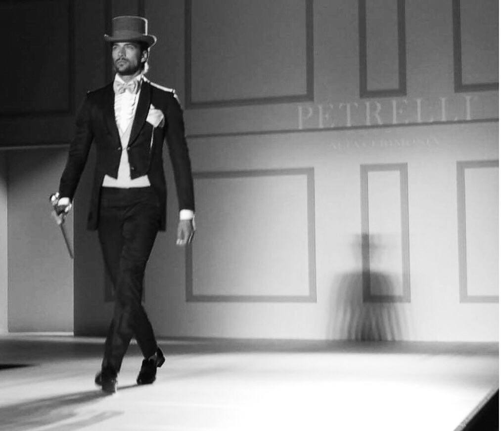 Simone Susinna è il nuovo testimonial di Petrelli Uomo