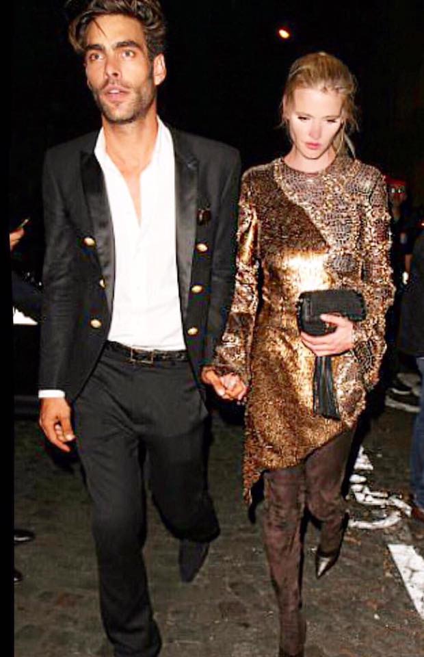 Lara Stone e Jon Kortajarena stanno insieme: le due star della moda in love