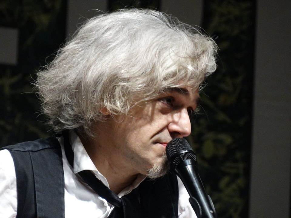 Morgan annuncia la sua metamorfosi musicale su Facebook