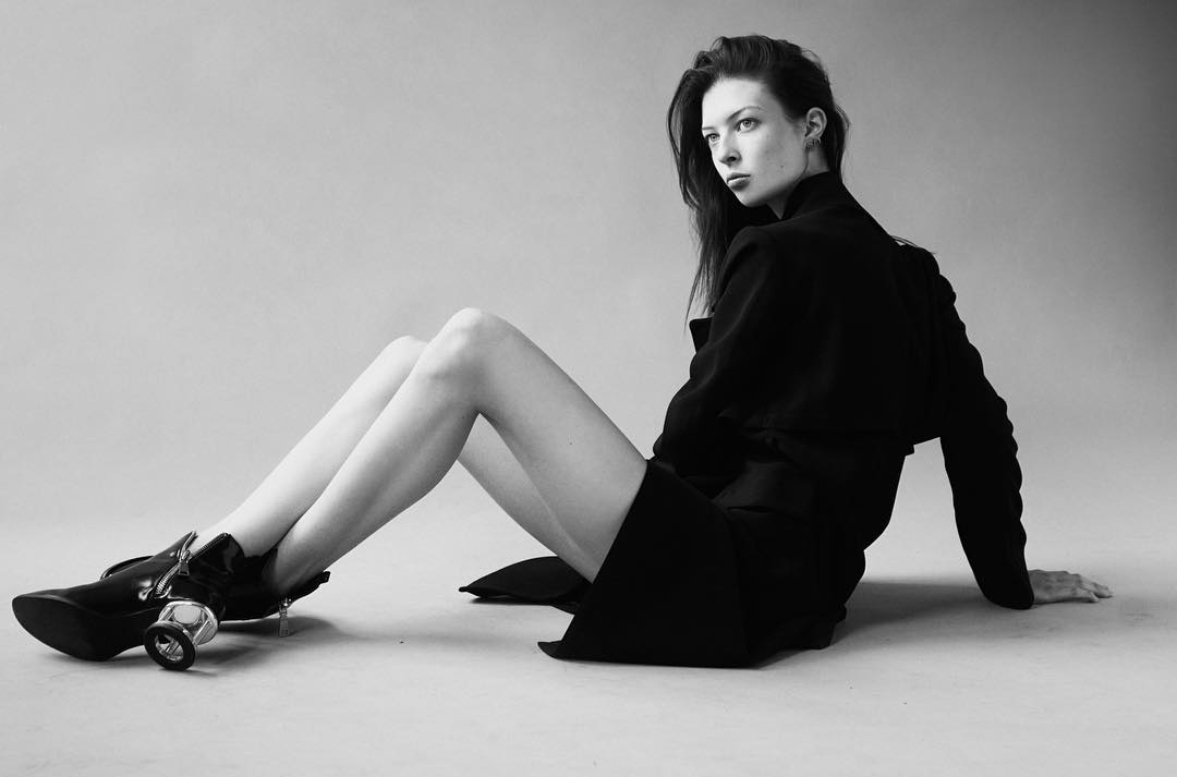 Remington Williams, da lavapiatti a modella: ecco la sua storia