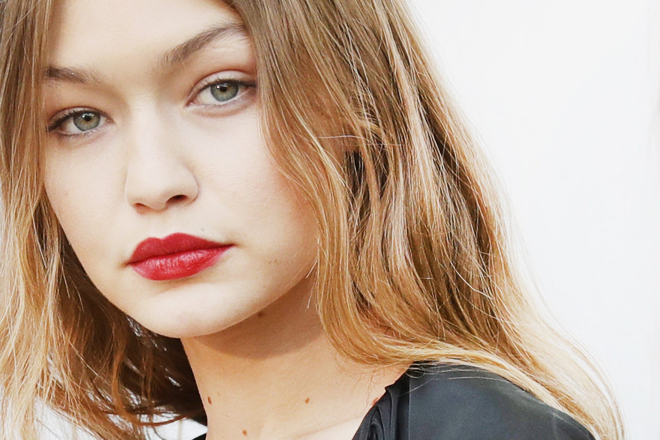 Trend delle star: sta per arrivare il make-up by Gigi Hadid