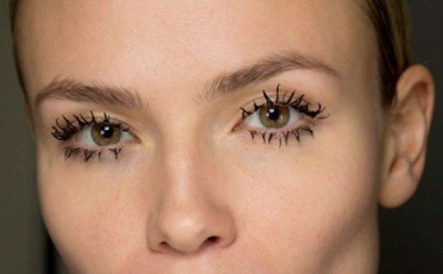 Conosci i modi alternativi per applicare il mascara?