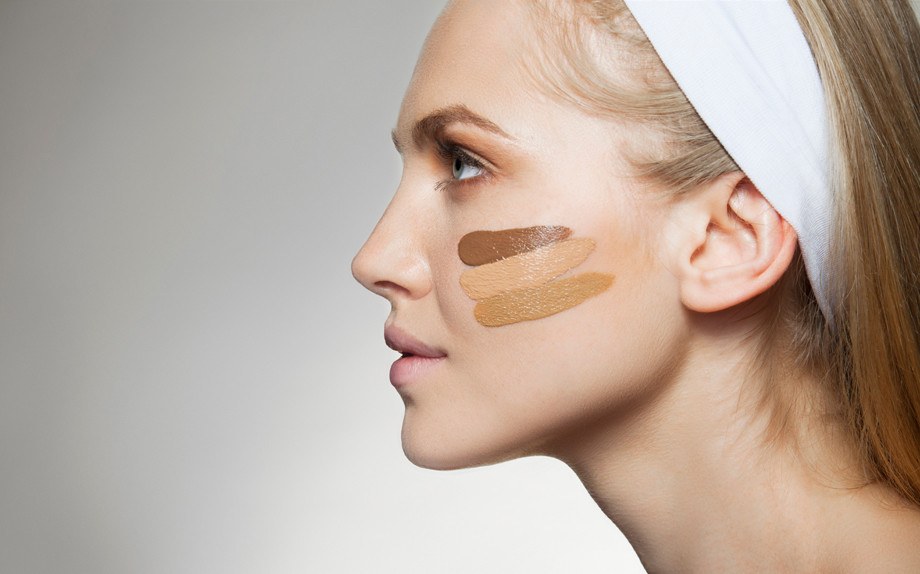 Fondotinta in stick, il fondotinta con la stessa consistenza di un rossetto