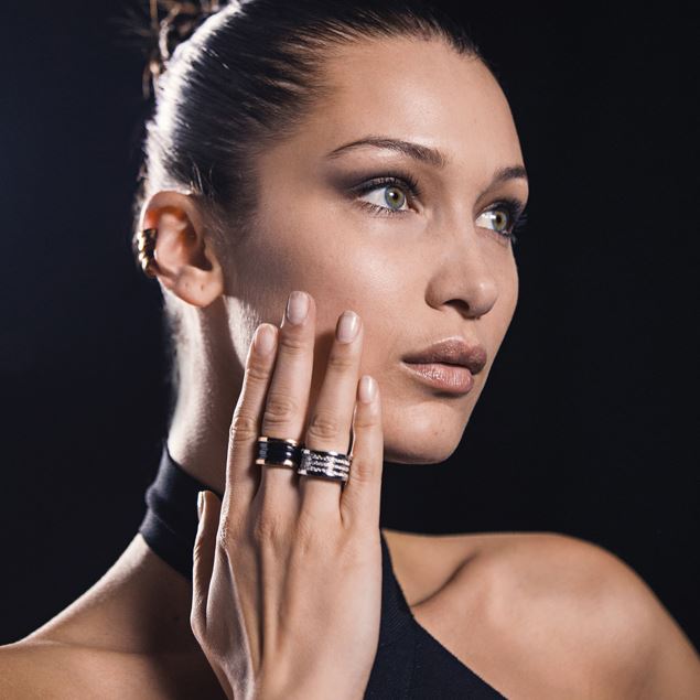 Bella Hadid testimonial della nuova collezione di gioielli di Bulgari