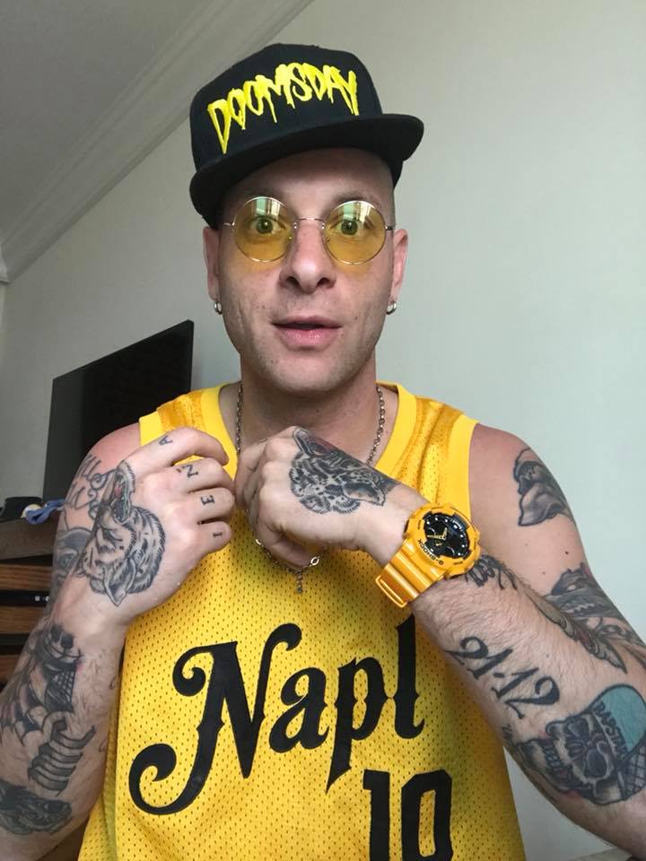 Clementino schiavo della cocaina: “Sono uscito dalla comunità 15 giorni fa”