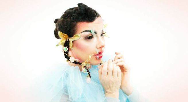 Bjork annuncia la nuova data del concerto cancellato per maltempo alle Terme di Caracalla