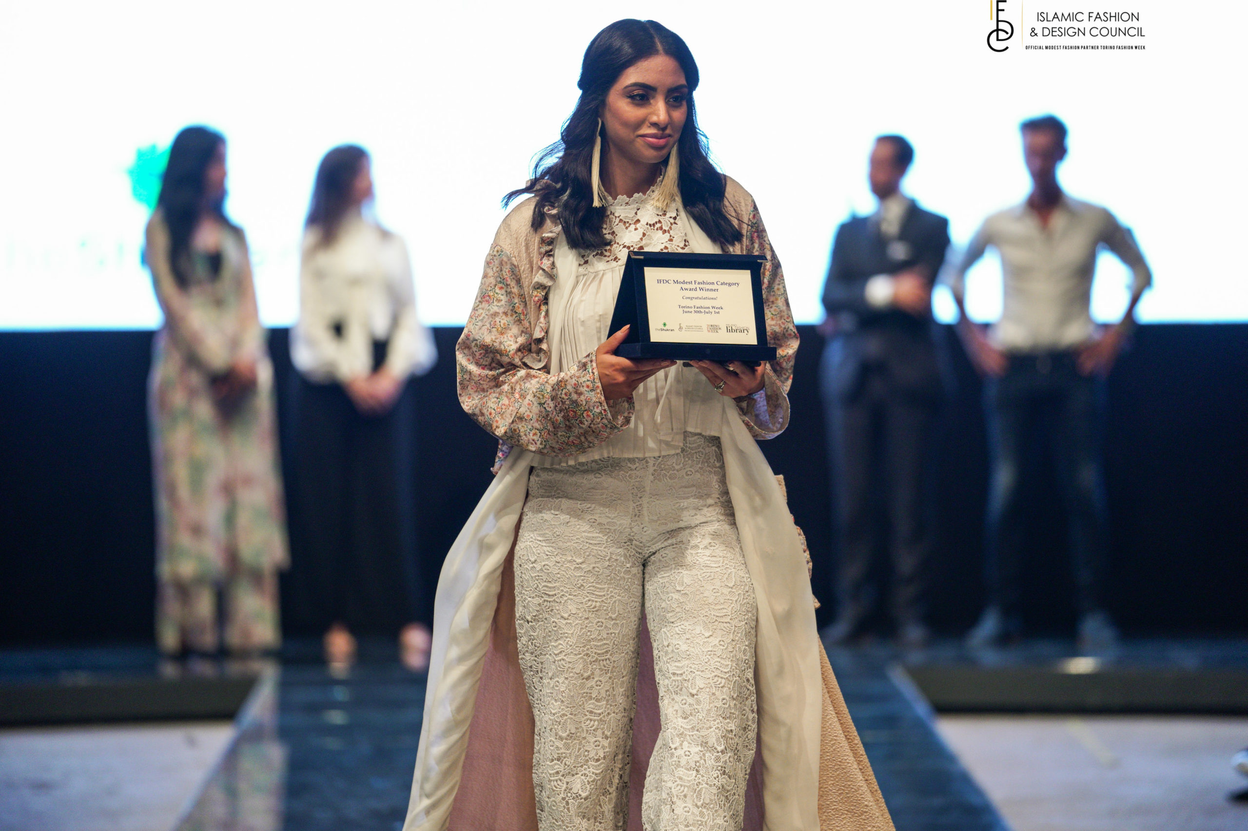 Torino Fashion Week 2018: premiati Chantique Brunei, Al Nisa Design e Bow Boutique