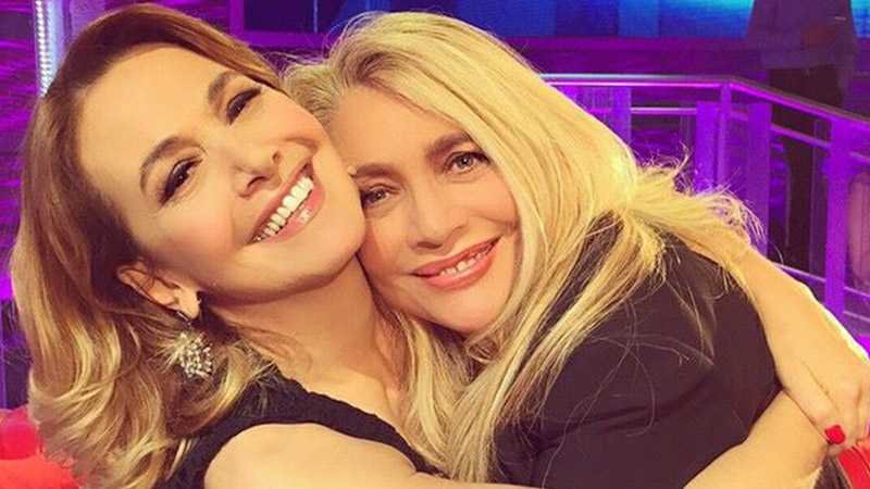 “Provo dolore per il modo terribile in cui mi hanno strappata da Mediaset”, lo sfogo di Barbara d’Urso da Mara Venier