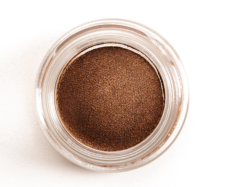 Ombretti bouncy, i cosmetici dalla texture morbida e dai colori brillanti