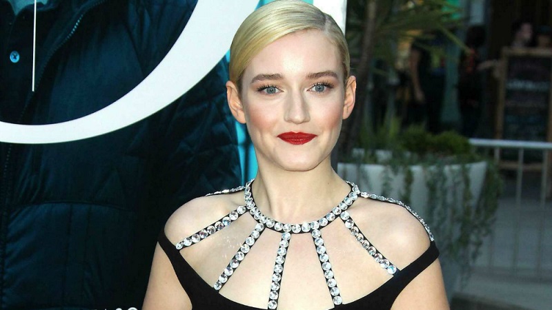 Julia Garner coinvolta nel film su Harvey Weinstein ancora senza titolo