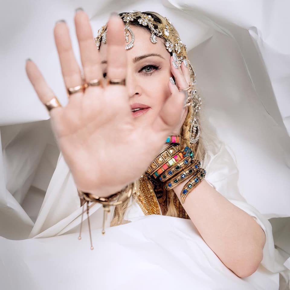 Crave di Madonna e Swae Lee: testo, traduzione e video