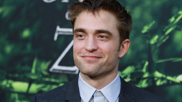 Robert Pattinson star del film di Christopher Nolan