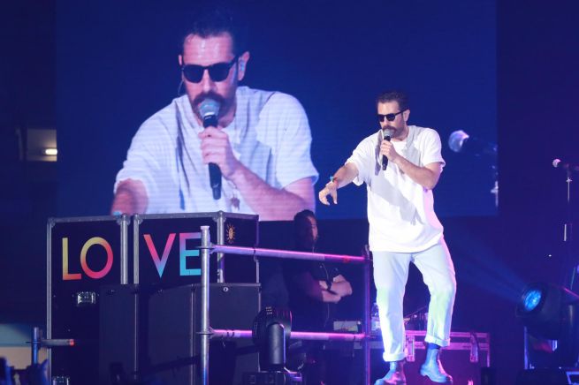 Tommaso Paradiso dei TheGiornalisti: “Il singolo estivo riguarderà Napoli”