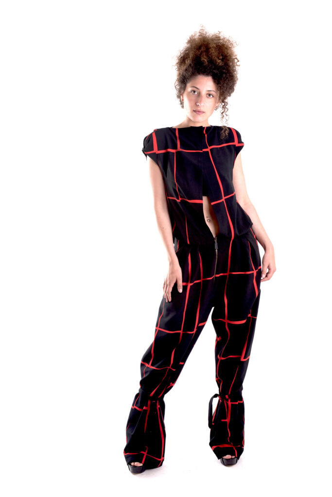 Lois lancia jumpsuit di sartoria, il capo di abbigliamento sofisticato senza distinzione di genere