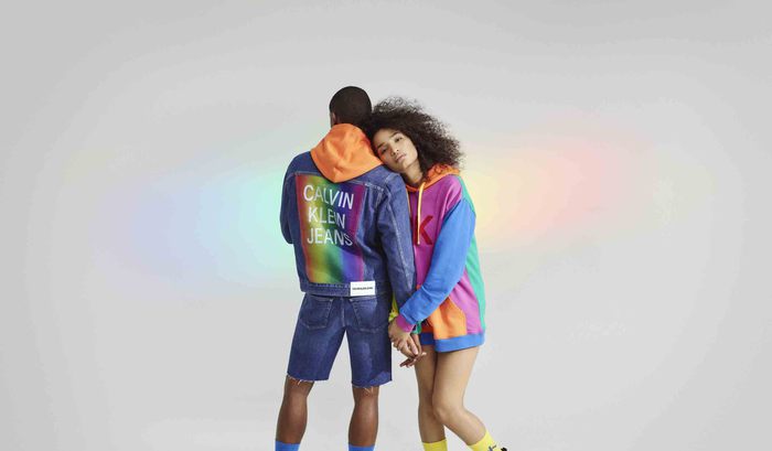 Rainbow, griffe ispirate nel mese del Gay Pride