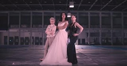 Buona Primavera, la canzone trash su Mark Caltagirone: testo e video