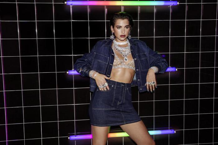 Dua Lipa firma una capsule con Pepe Jeans London