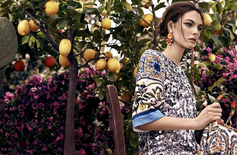 Svaligiata la casa milanese della top model Vittoria Ceretti: rubati abiti e gioielli