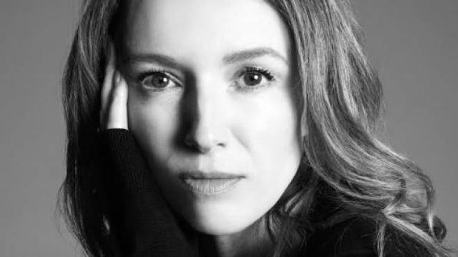 Clare Waight Keller lascia a sorpresa la direzione artistica di Givenchy
