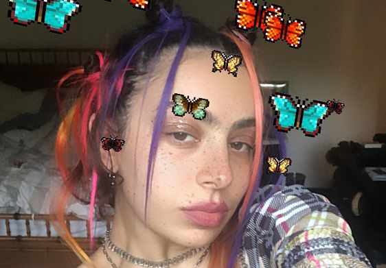 How i’m feeling now è il nuovo album di Charli XCX
