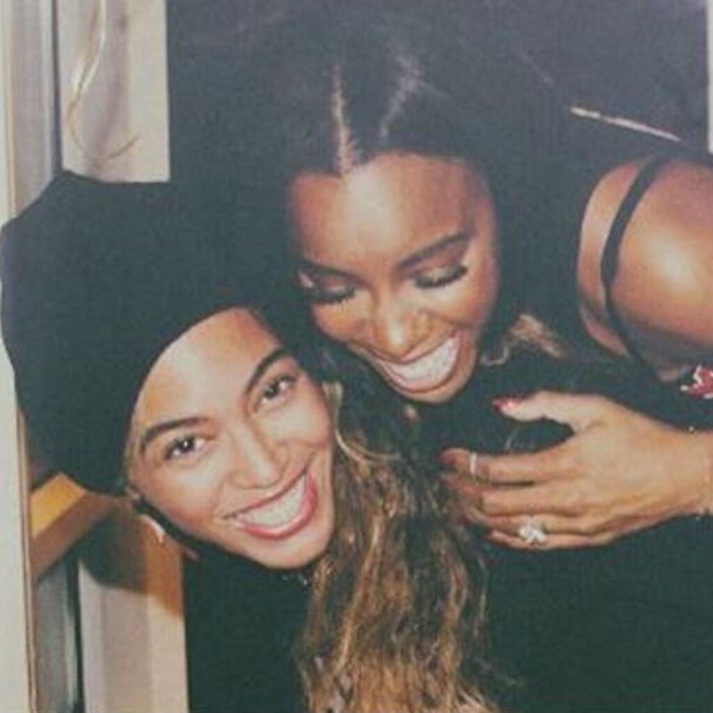 Kelly Rowland infastidita dai continui paragoni con la celebre Beyoncé