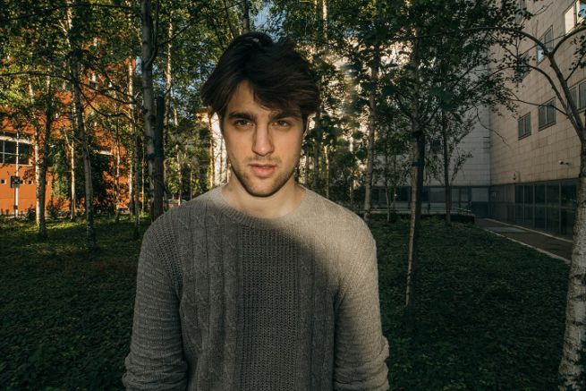 Buon Tutto è il nuovo singolo del cantautore Braschi