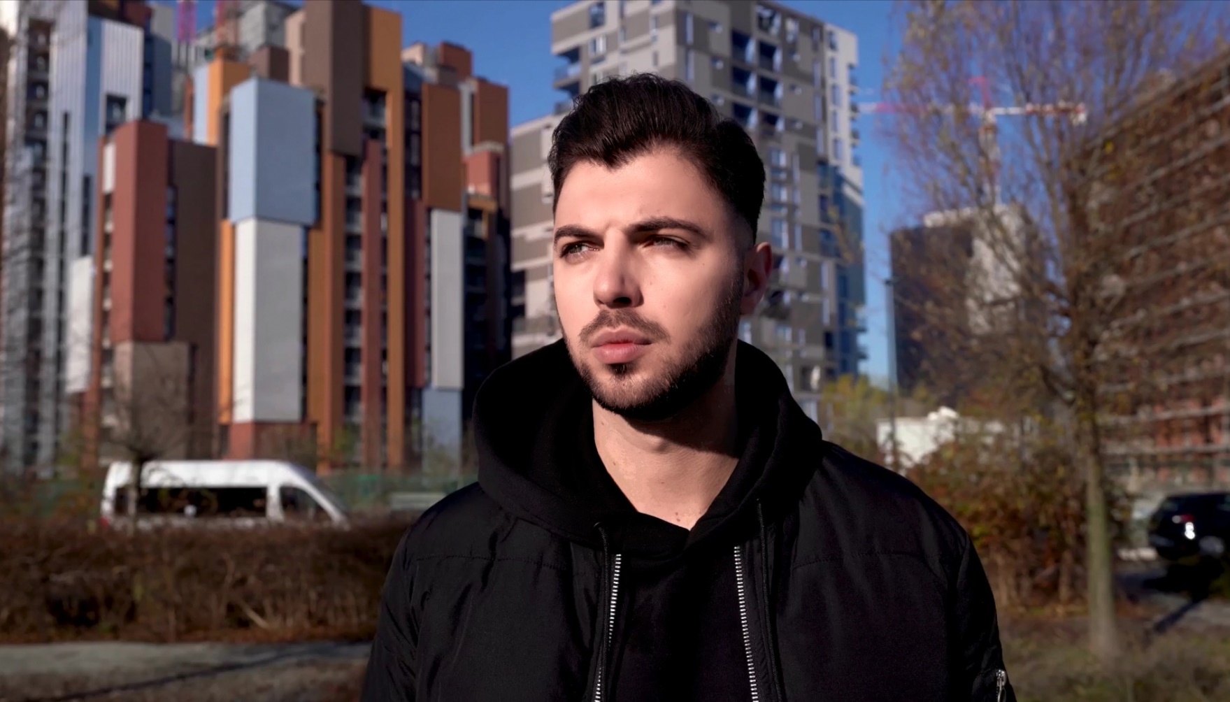 Torna il rapper poliziotto Revman con Il Gelo ispirato alle vittime della pandemia