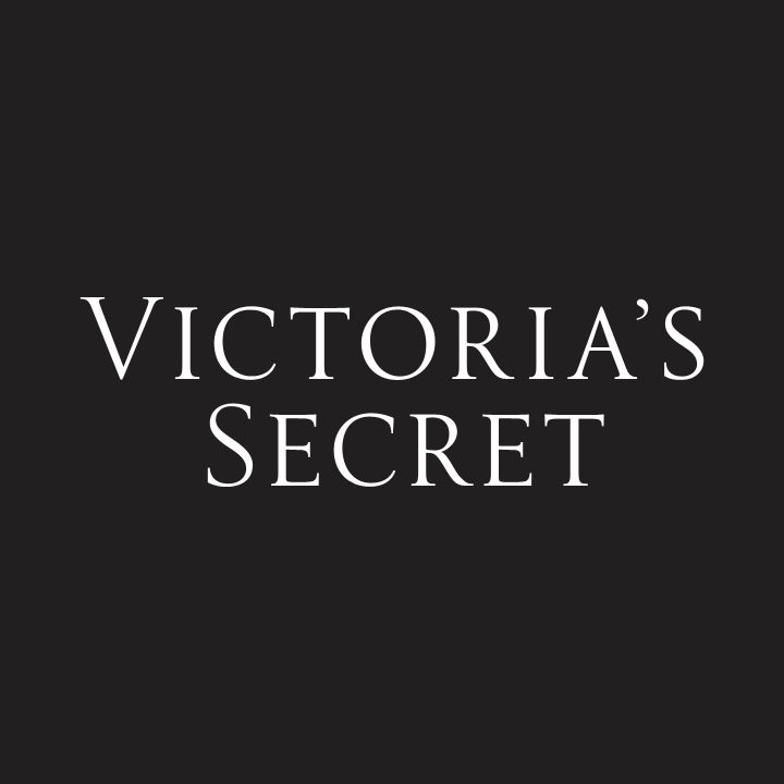 Victoria’s Secret diventa più inclusivo: la nuova campagna costumi punta su taglie forti