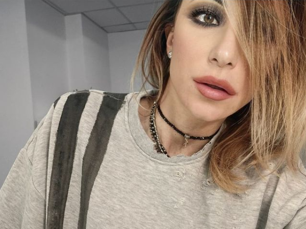 Chi è Elisabetta Simone? Biografia, età,  vita privata, Facebook e Instagram della dama di Uomini e Donne Over