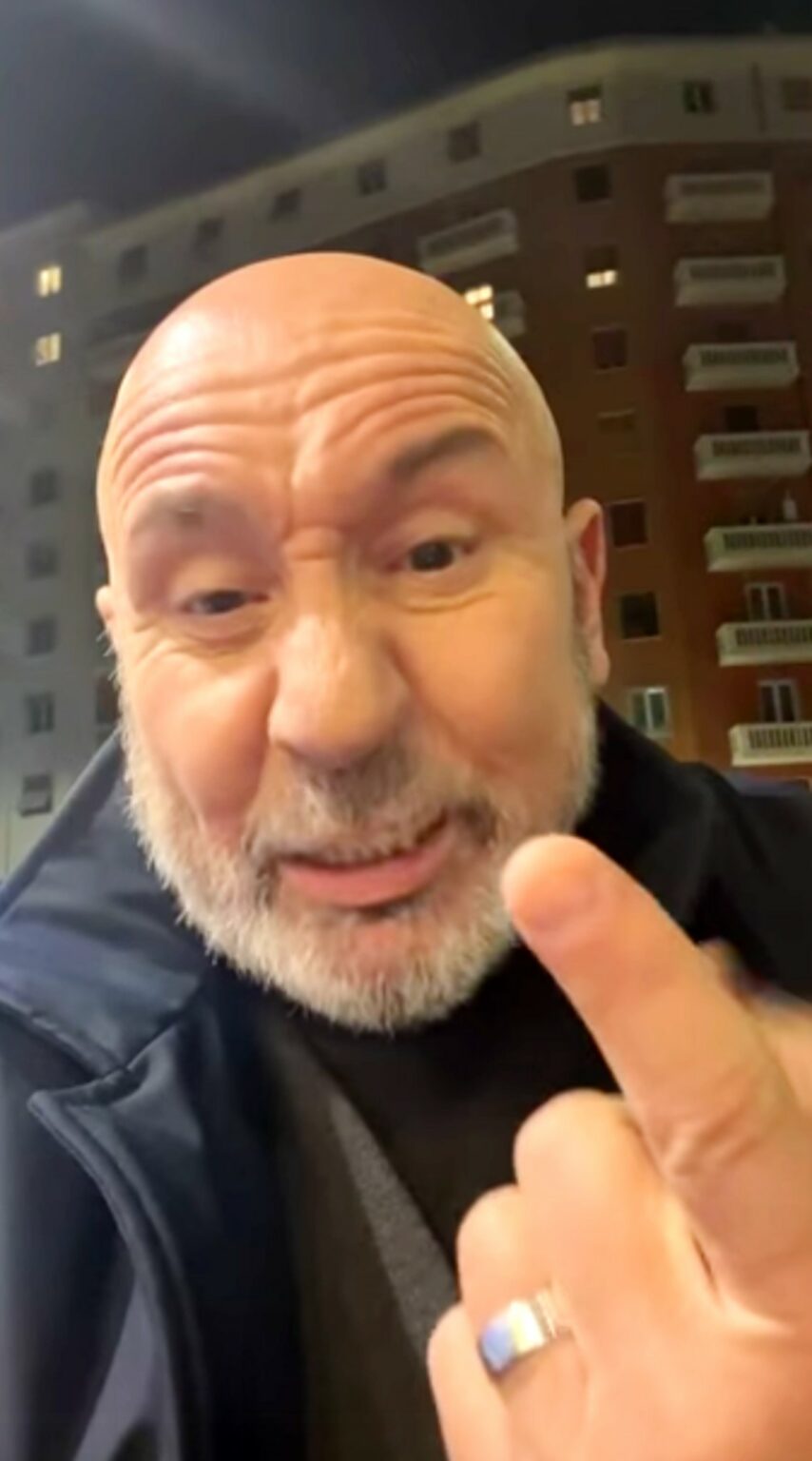 Maurizio Battista infuriato sui social contro l’ex moglie