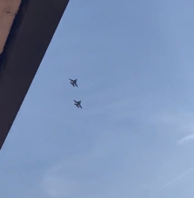 2 caccia su Milano
