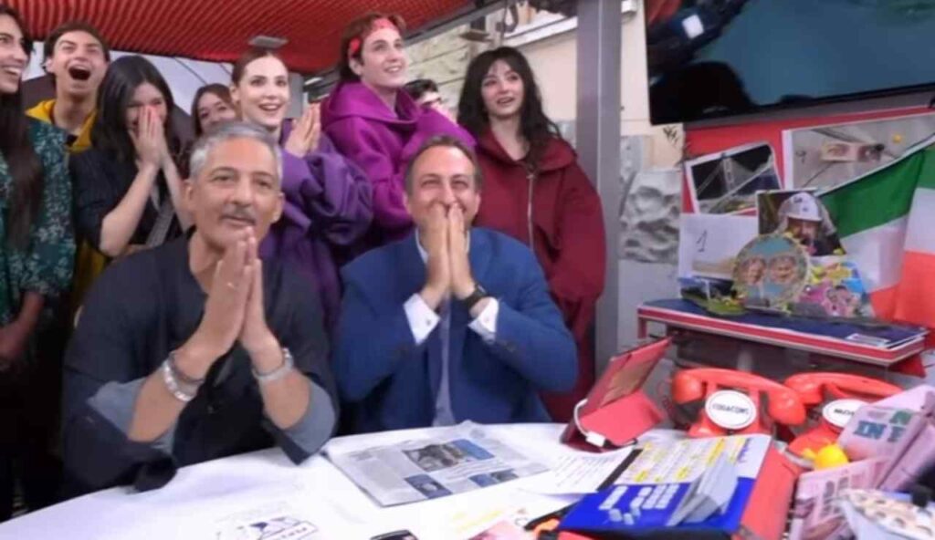 “Sfiorato l’incidente”: Fiorello sotto shock | Le foto sconcertanti