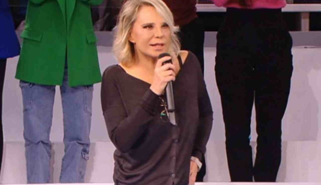 “Era sempre con me”: retroscena strappalacrime su Maria De Filippi | Tutti in lacrime