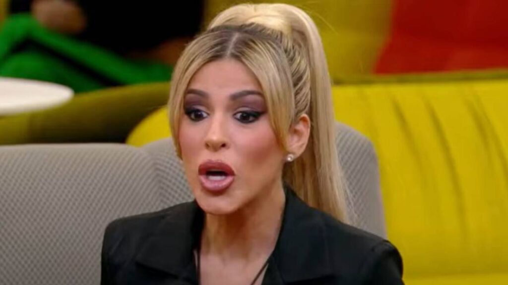 Oriana Marzoli apre un pacco e resta sconcertata: “Incredibile”