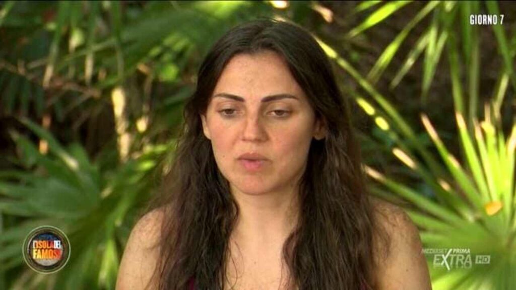 Cristina Scuccia, dal velo all’Isola dei Famosi: “Ha un segreto”