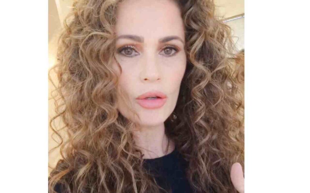 “Ha perso le staffe”: Samantha de Grenet insultata pesantemente | Lei reagisce così