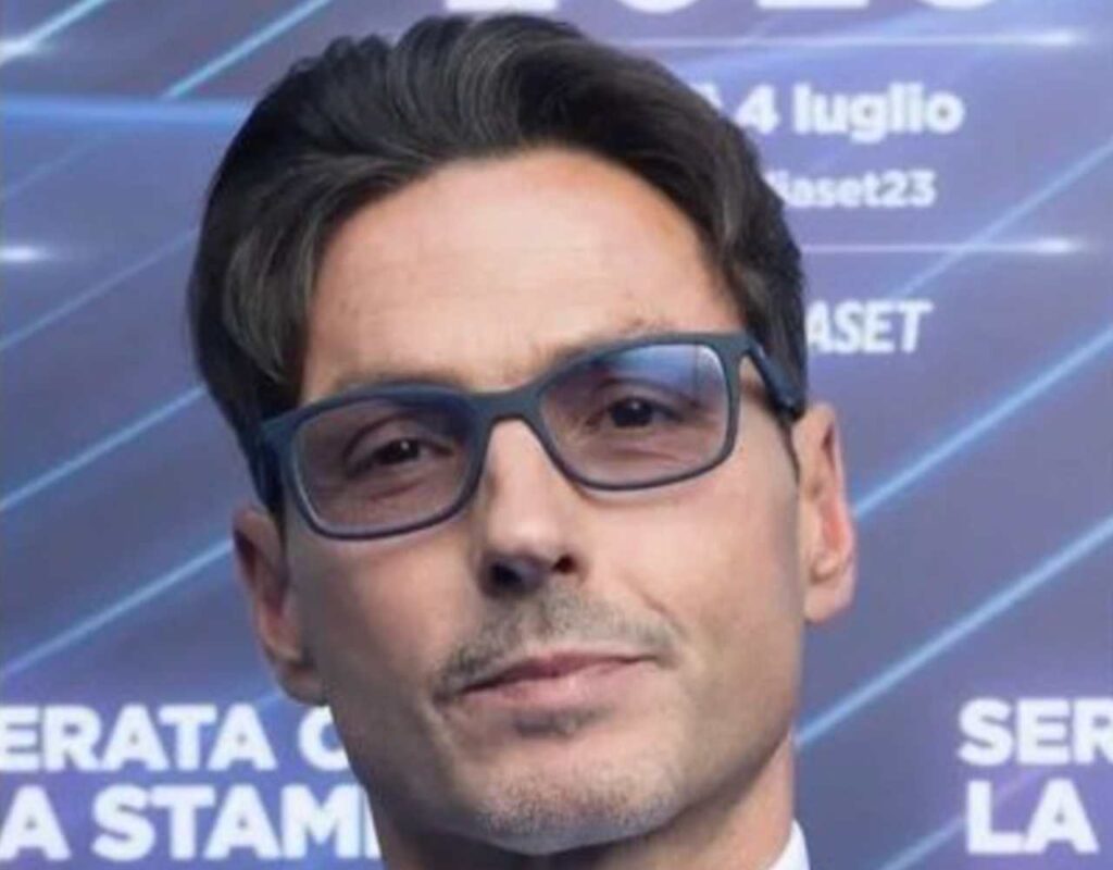 GF Vip 8 parte con il botto: dopo diversi no arrivano i primi due sì di Pier Silvio Berlusconi