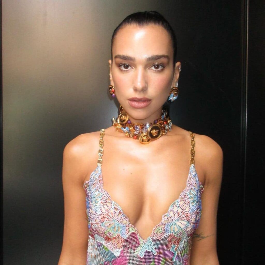 Dance the night di Dua Lipa: testo, traduzione e video ufficiale