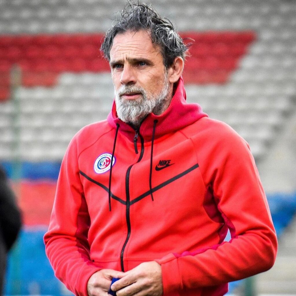 Marco Simone su Weah: “Sotto la doccia ne aveva molta di concorrenza”