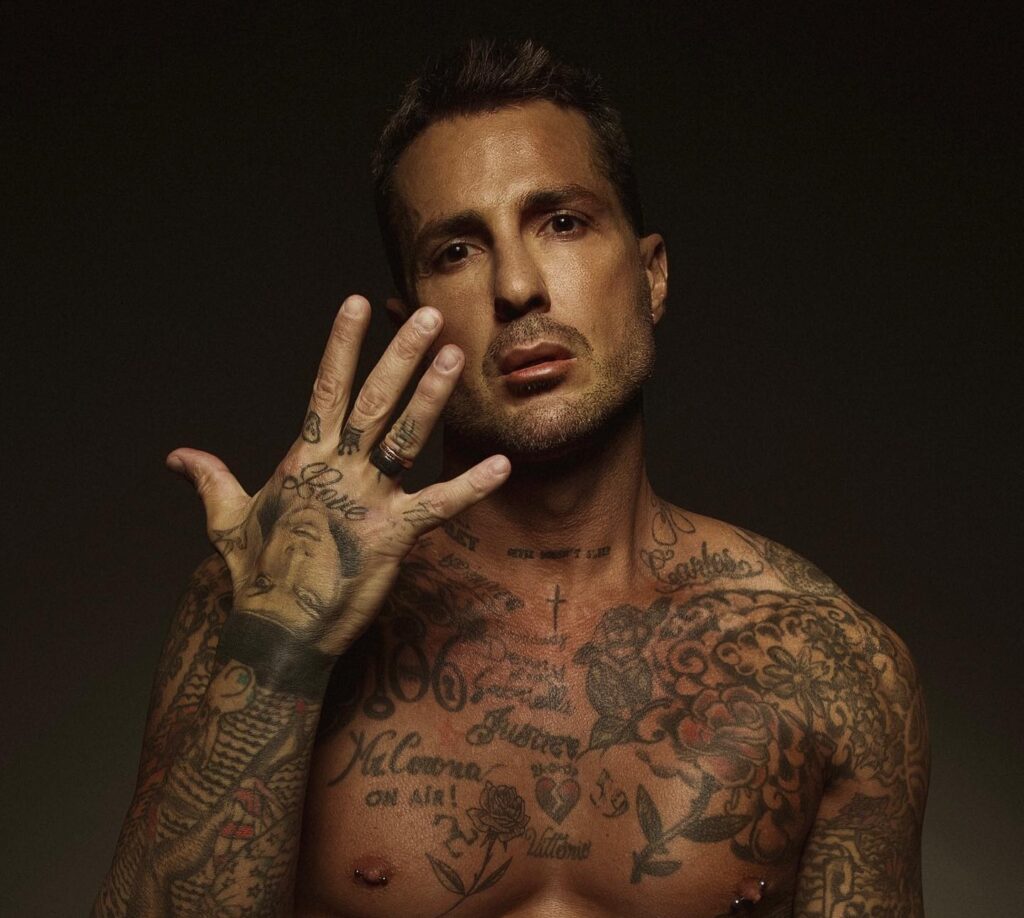 Fabrizio Corona su Stefano De Martino: “Ora che è conduttore della Rai deve stare attento”